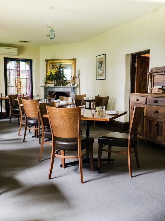 Merrijig Inn ポート・フェアリー エクステリア 写真